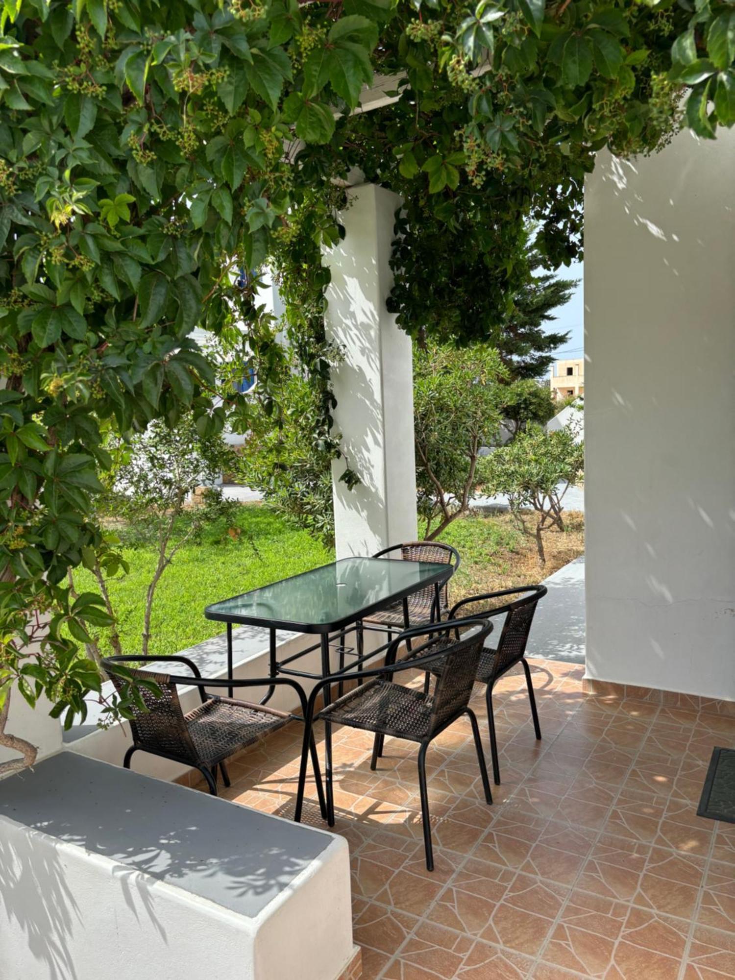 Liostasi Houses Skyros Bilik gambar