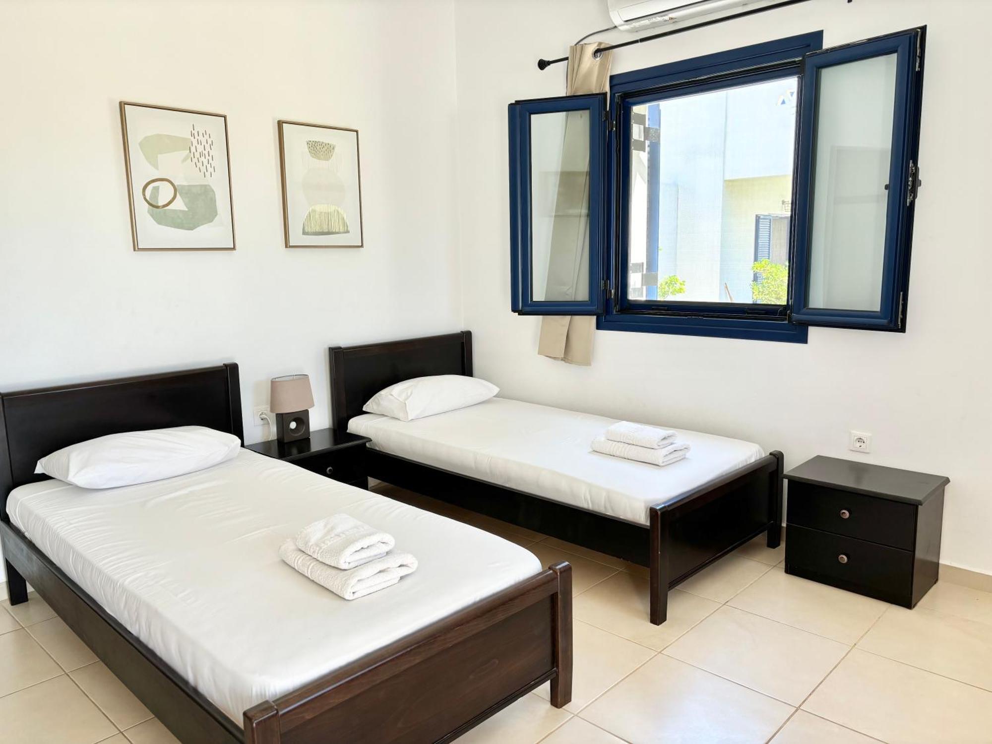 Liostasi Houses Skyros Bilik gambar