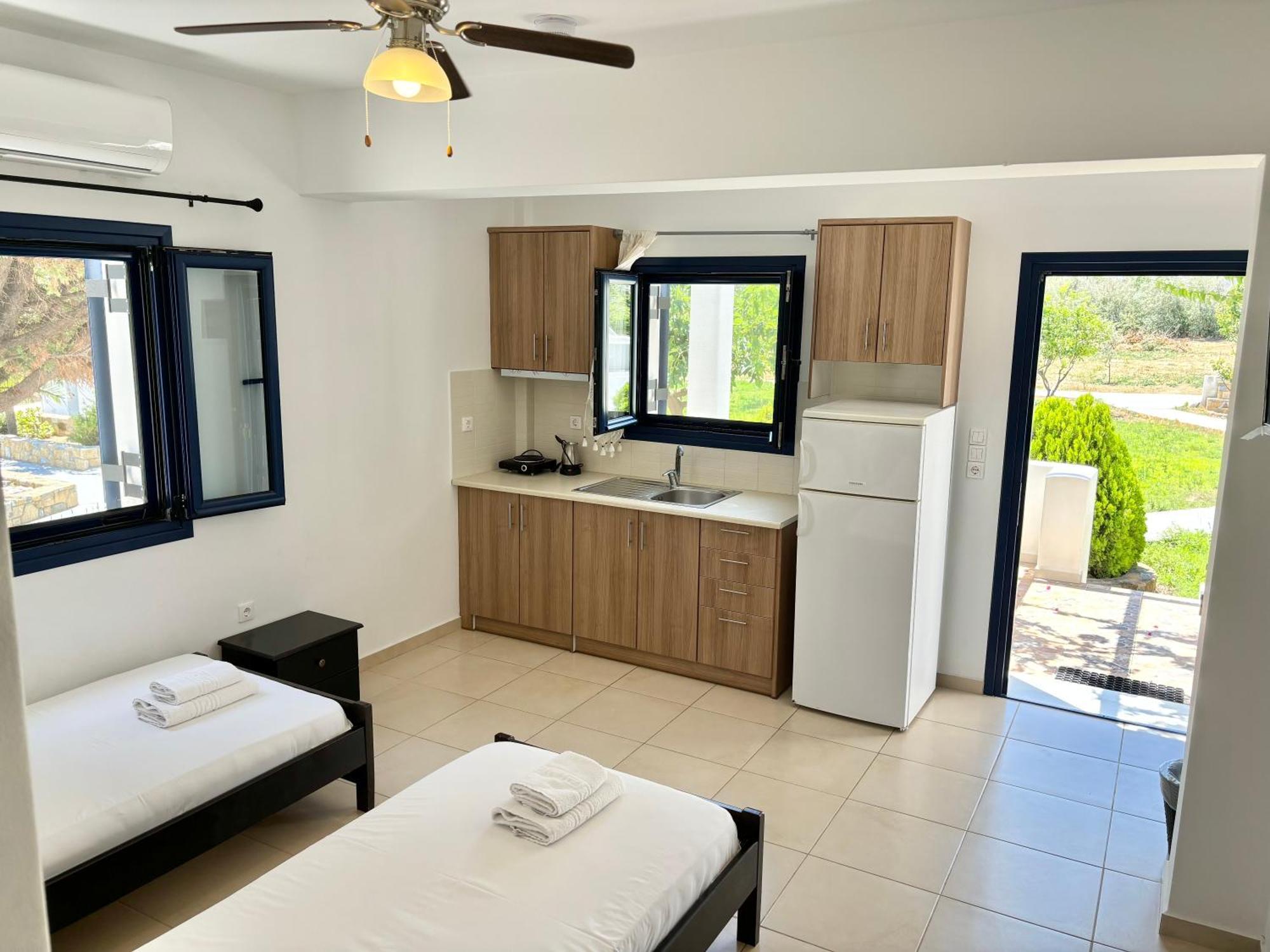 Liostasi Houses Skyros Bilik gambar
