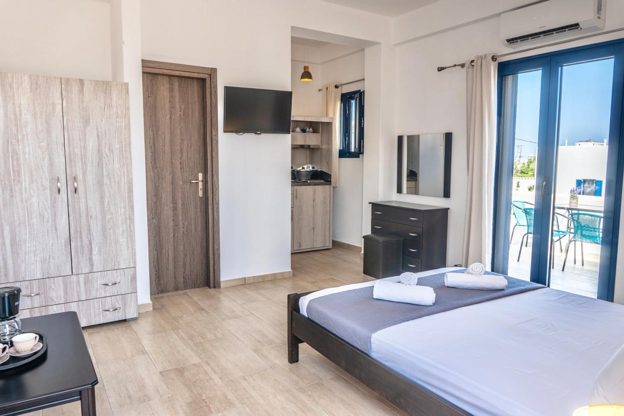 Liostasi Houses Skyros Bilik gambar