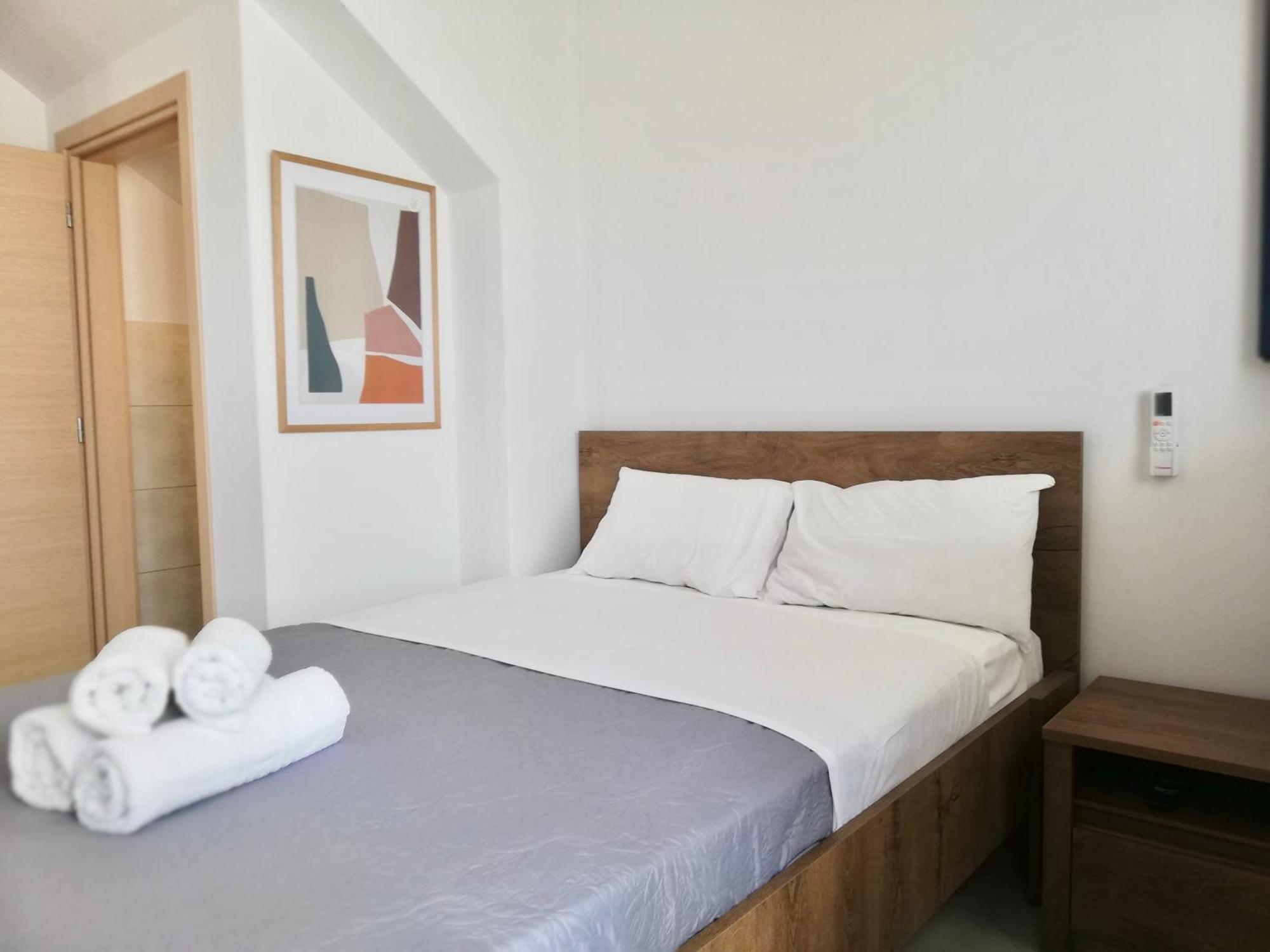 Liostasi Houses Skyros Bilik gambar